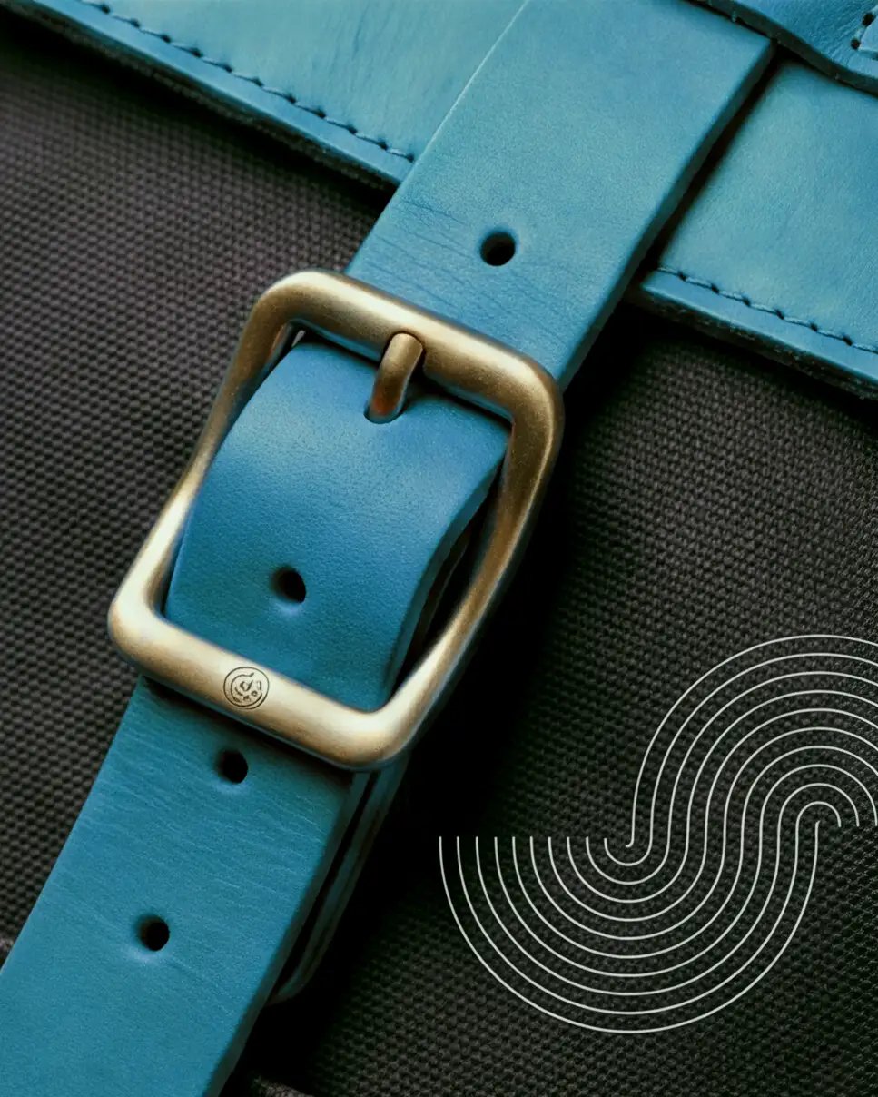 buckle-blue-portrait